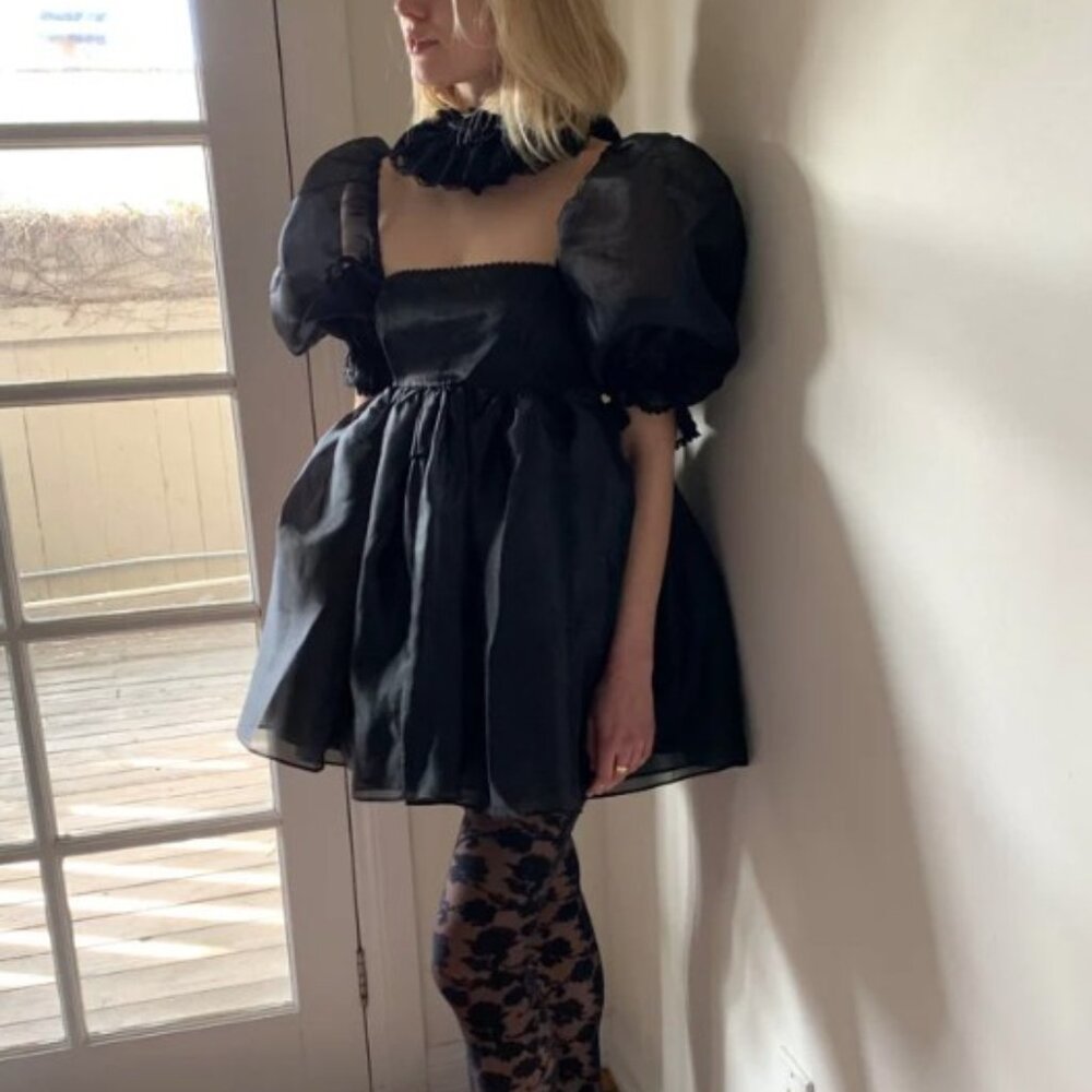 Selkie The Caviar Puff Dress size L